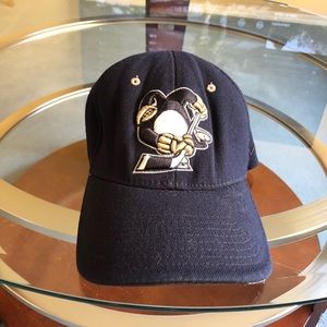 Vintage Pittsburg Penguins Hat